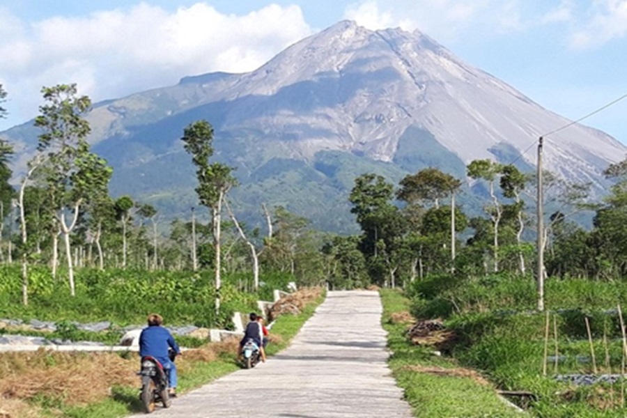 Aktivitas Gunung Merapi Hari Ini: Lava Guguran ke Kali Bebeng dan Kali ...