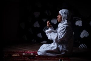 Bacaan Niat Puasa Ramadhan Sebulan Penuh Beserta Artinya, Simak Penjelasannya (2)