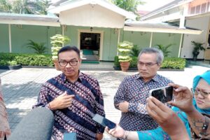 Sri Sultan Hamengku Buwono X Panggil Kepala Daerah Terpilih Se-DIY dalam Rapat Koordinasi Tertutup di Kompleks Kepatihan