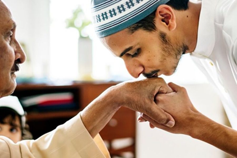 15 Ucapan Lebaran dalam Bahasa Jawa yang Penuh Makna Saat Sungkeman ke Orang Tua