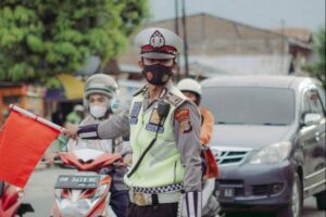 Arus Lalu Lintas di Pasuruan Masih Lancar pada Hari Pertama Operasi Ketupat Semeru 2025
