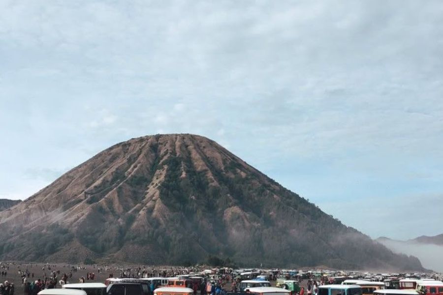 Bromo Tutup Total Selama Nyepi dan Idul Fitri 2025 Simak Jadwalnya!