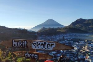 Bukit Scooter Pesona Wisata Alam di Dataran Tinggi Dieng