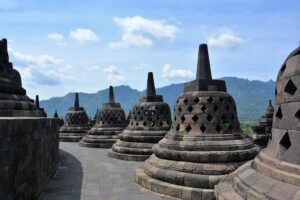 Festival Lampion Waisak 2025 di Candi Borobudur, Perayaan Sakral dengan Cahaya Perdamaian