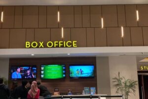 Jadwal Bioskop Surabaya Hari Ini Temukan Tiket Termurah dan Film Terbaru