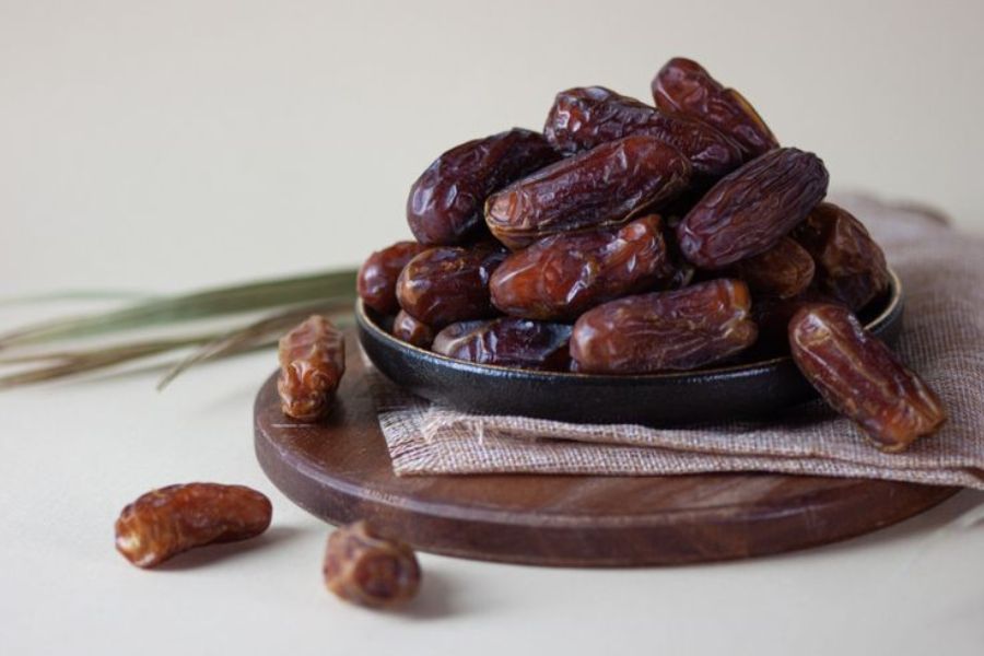 Kurma Medjool Kurma Premium dengan Tekstur Lembut dan Manfaat Kesehatan