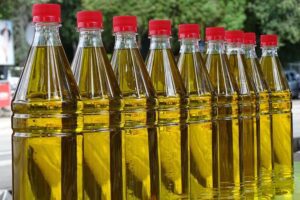 MinyaKita Tak Sesuai Takaran Beredar di Pasar Anom Sumenep, Waspada Penipuan!