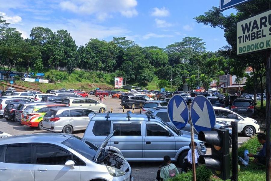 Pembatasan Kendaraan di Rest Area Tol Jawa Tengah Saat Mudik Lebaran 2025