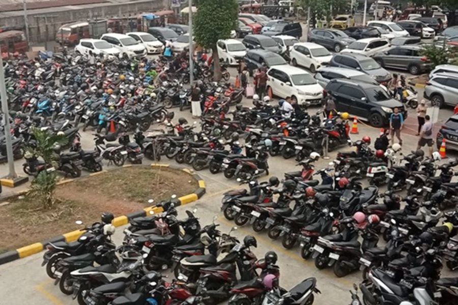 Polres Nganjuk Sediakan Layanan Penitipan Motor Gratis untuk Pemudik Lebaran 2025