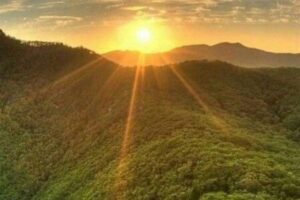 Prakiraan Cuaca Surabaya Hari Ini Rabu, 19 Maret 2025
