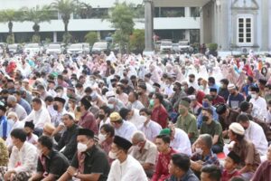 Ratusan Warga Bantul Gelar Shalat Idul Fitri Lebih Awal, Ini Alasannya