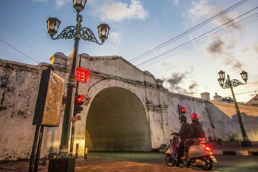 Rekayasa Lalu Lintas di Plengkung Gading Dishub DIY Uji Coba Sistem Satu Arah Mulai 10 Maret 2025