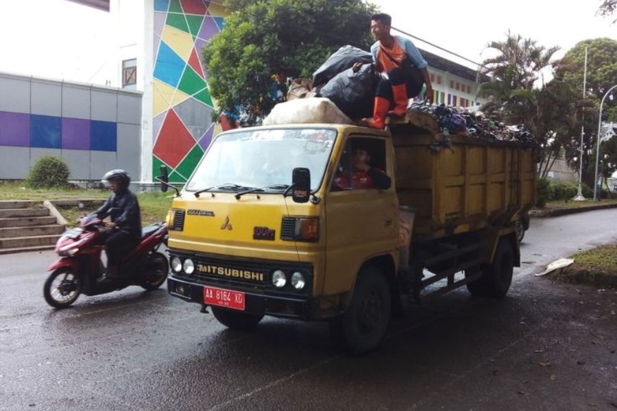 Truk Sampah Sleman Diusir dari Klaten, Diduga Buang Sampah Ilegal