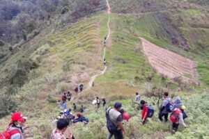 Pendaki Temanggung yang Hilang di Gunung Merbabu Ditemukan Meninggal, Evakuasi Dilakukan Bertahap