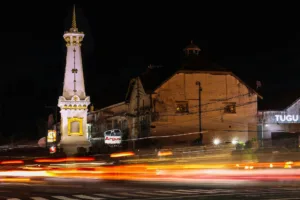 Foto Tugu Jogja. Berikut 5 event menarik di Jogja pekan ini, mulai INACRAFT Festival, Sae Men Fest hingga Festival Literasi Jogja lengkap jadwalnya. (Foto: Unsplash/Dhio Gandhi).
