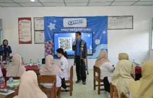 Kevin Stefano selaku Senior Marketing Manager Biscuit Mondelēz Indonesia menyampaikan komitmen jangka panjang OREO untuk berkontribusi dalam meningkatkan kualitas dan pemerataan pendidikan di Indonesia, khususnya melalui program “OREO Berbagi Seru”