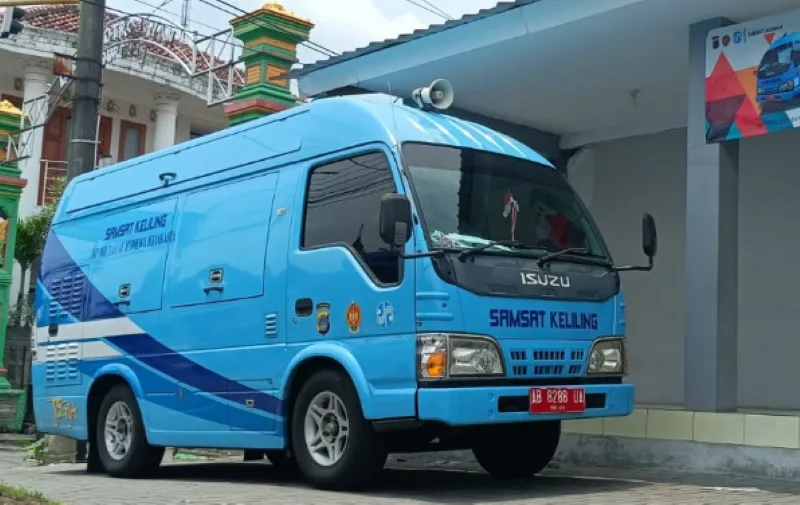 Foto mobil Samsat Keliling Jogja. (Dok Pemprov DIY)