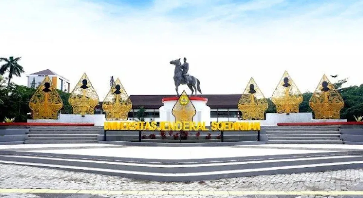 Universitas Jenderal Soedriman, perguruan tinggi yang namanya diambil dari tokoh Jawa.