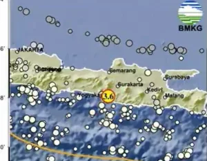 Gempa Jogja terkini sore ini bermagnitudo 3,6. BMKG mencatat pusat gempa 11 km tenggara Bantul pada kedalaman 10 km.