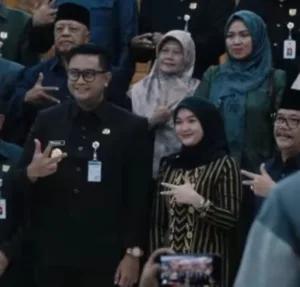 Mahanni Yulindha Pratiwi adalah Wakil Bupati Klaten terpilih. Simak asal, usia, pekerjaan, partai, keluarga, dan profil lengkapnya.