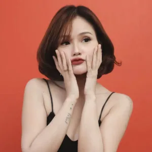 Fanny Soegi kuliah di ISI Yogyakarta jurusan Etnomusikologi setelah sebelumnya kuliah Ilmu Komunikasi di Undip dan berhenti.(Foto: instagram/