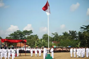 Doa upacara Hari Pramuka 2026, teks sambutan pembina, susunan acara, serta format PDF dan DOC untuk upacara 14 Agustus. (Unsplash/Mufit Majnun)