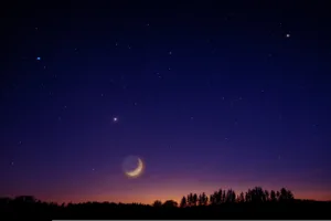 Gambar Ilustrasi keajaiban alam antara Bulan dan Venus dalam satu frame, (PixaBay;Bru-nO)