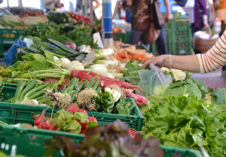 Potret sayuran segar yang dijual dipasaran, (Pixabay;Innviertlerin)