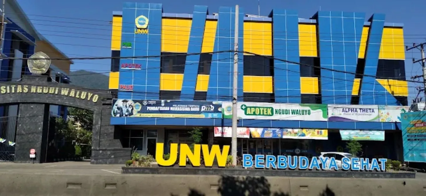 Universitas Ngudi Waluyo memiliki 24 program studi dari D3 hingga S2, mencakup bidang kesehatan, bisnis, hukum, dan pendidikan.