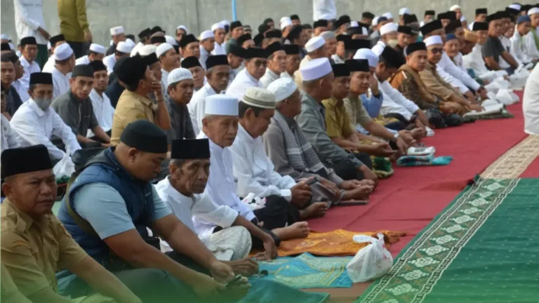 Teks Khutbah Jumat Singkat Tema Doa